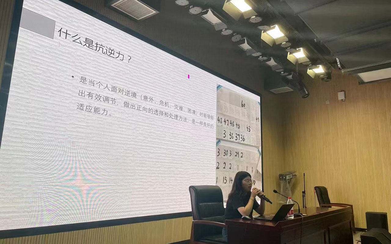 贺州董玉娣中学